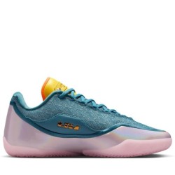 Nike LeBron 23 - Design Royal avec Amorti Exceptionnel