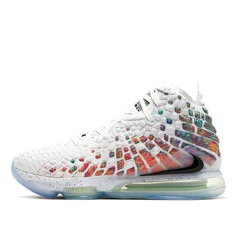 Nike LeBron 17 - Retour d'Énergie Réactif pour Explosivité