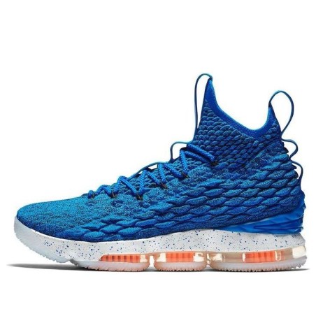 Nike LeBron 15 - Design Distinctif Héritage de LeBron James