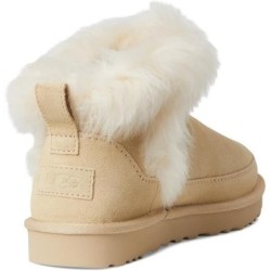 Bottes Mini Chalet Classic UGG Ultra B0DPRT26WP